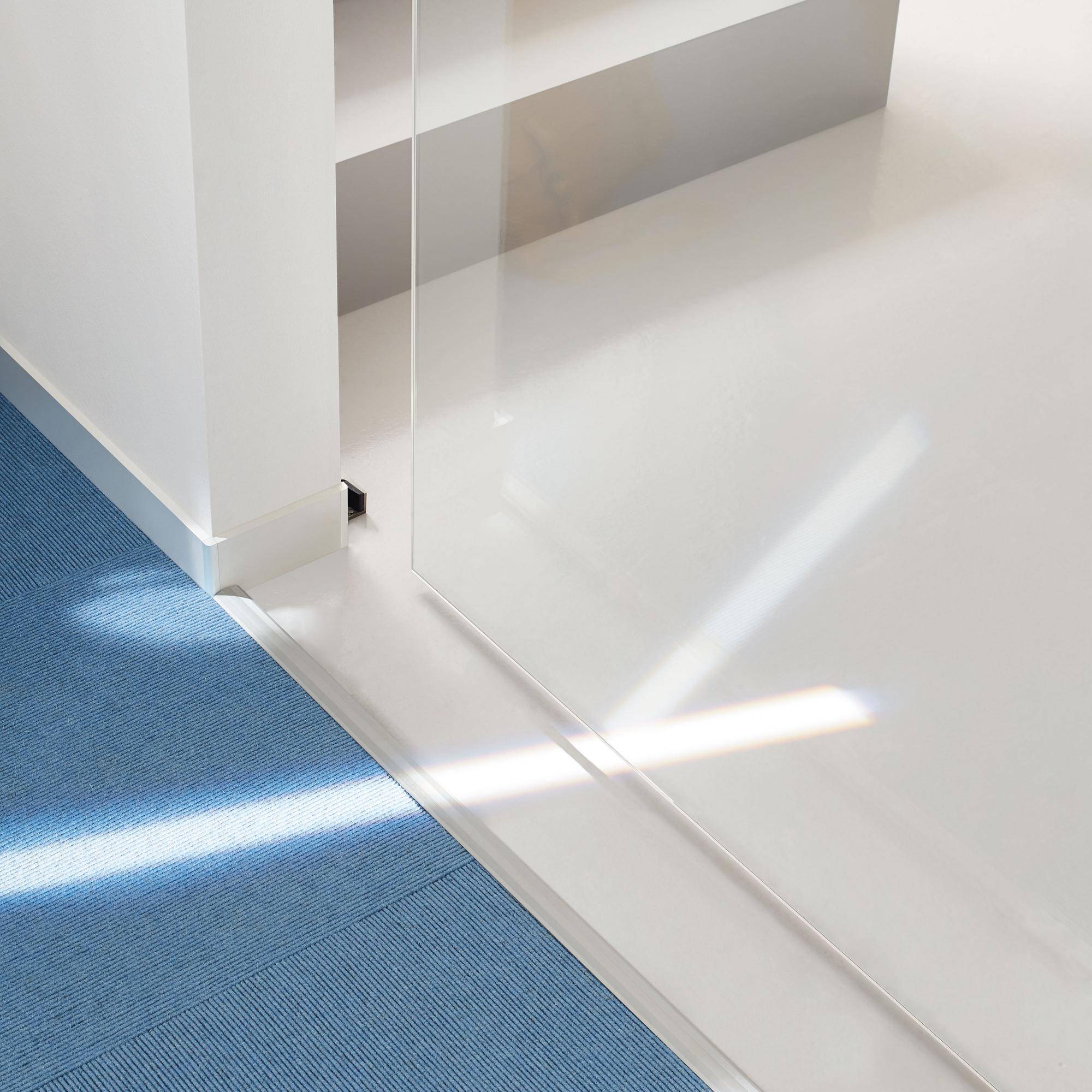 DURAL skirting board CONSTRUCT SQUARE aluminium powder-coated white 250cm